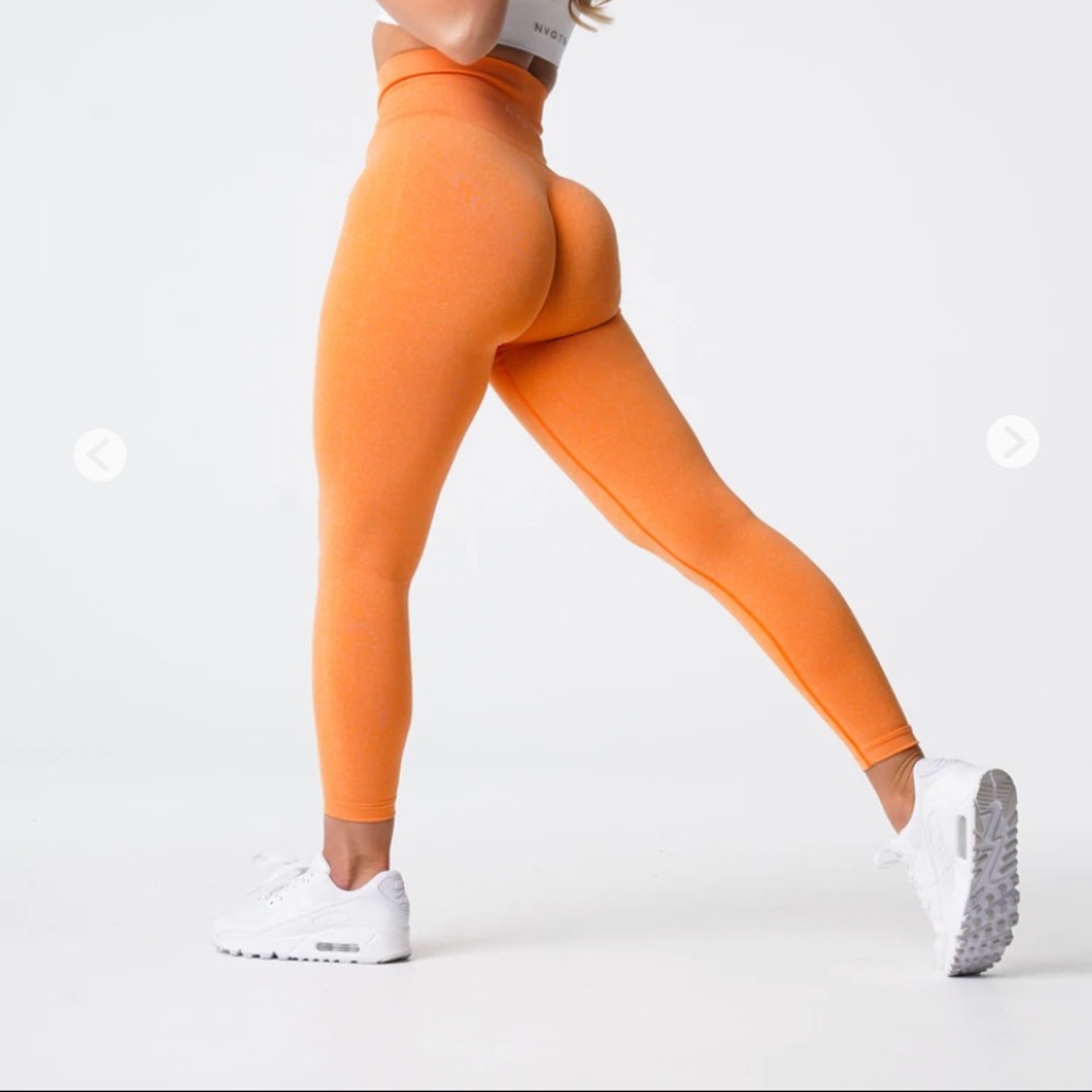 NWT nvgtn leggings